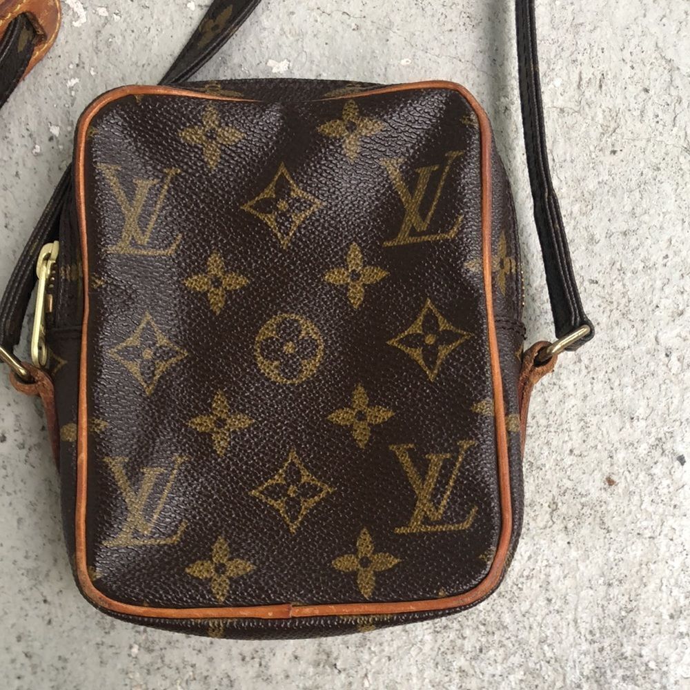 Louis Vuitton Mini Monogram Danube - Picture 2 of 13
